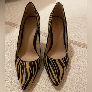 Gently Worn Naturalizer 27 Edit Tiger Heels Sz. 9W